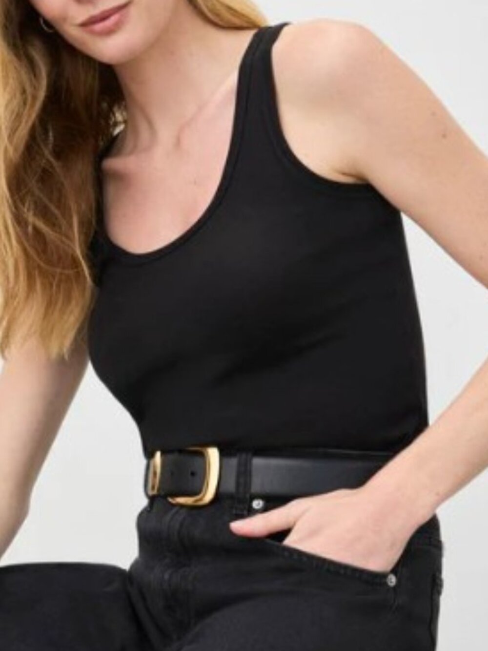 Splendid Black Micro-Ribbed Scoop-Neck Tank Top in Size Medium